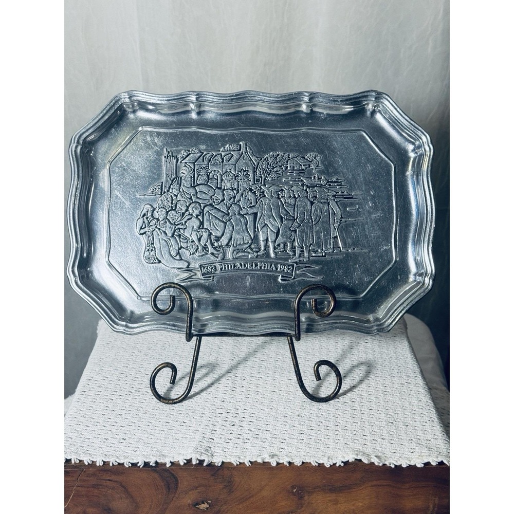 Wilton Armetale Serving Tray Silver Philadelphia 1682-1982 History USA